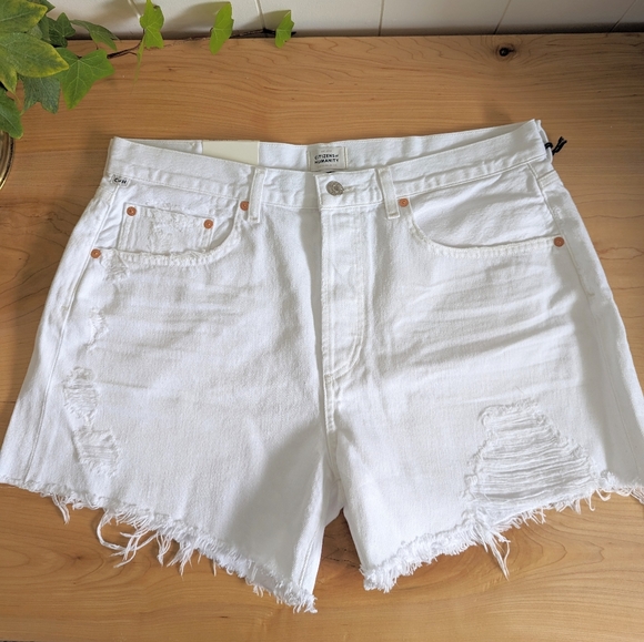Citizens of Humanity Annabelle Long Relaxed White Denim Shorts - Size 31 - Picture 2 of 8
